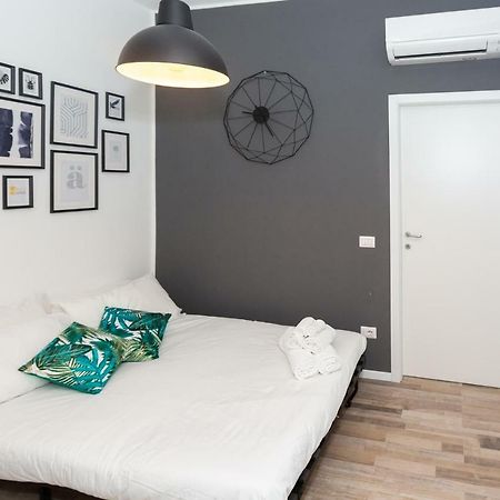 Apartment Mamiani 6 Milan Bagian luar foto