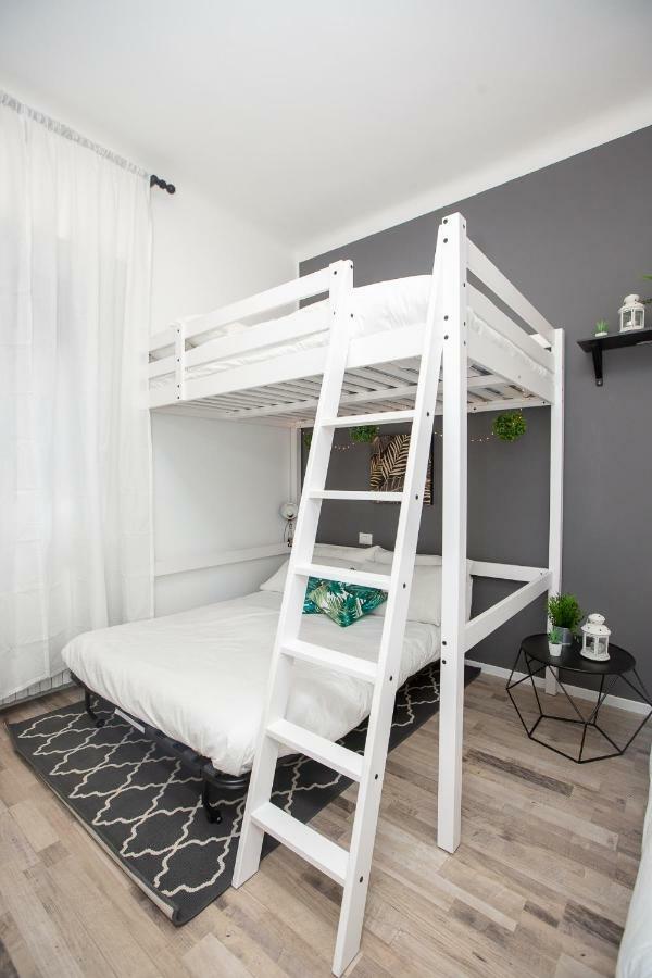 Apartment Mamiani 6 Milan Bagian luar foto